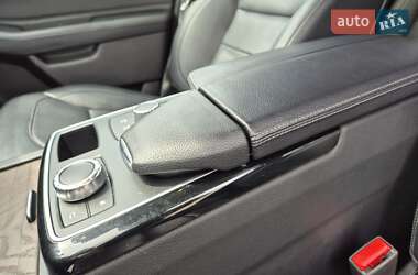 Внедорожник / Кроссовер Mercedes-Benz GLE-Class 2016 в 