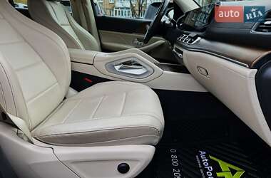 Позашляховик / Кросовер Mercedes-Benz GLE-Class 2019 в 