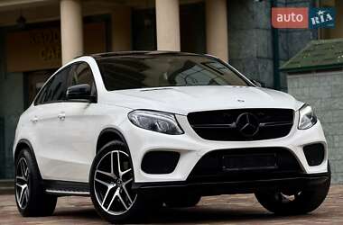 Внедорожник / Кроссовер Mercedes-Benz GLE-Class 2016 в 
