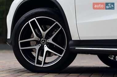 Внедорожник / Кроссовер Mercedes-Benz GLE-Class 2016 в 