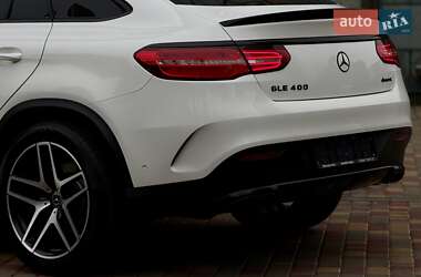 Внедорожник / Кроссовер Mercedes-Benz GLE-Class 2016 в 