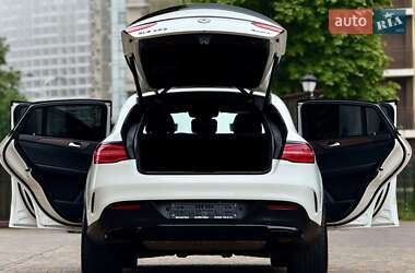 Внедорожник / Кроссовер Mercedes-Benz GLE-Class 2016 в 