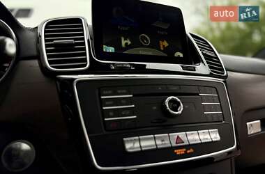 Внедорожник / Кроссовер Mercedes-Benz GLE-Class 2016 в 