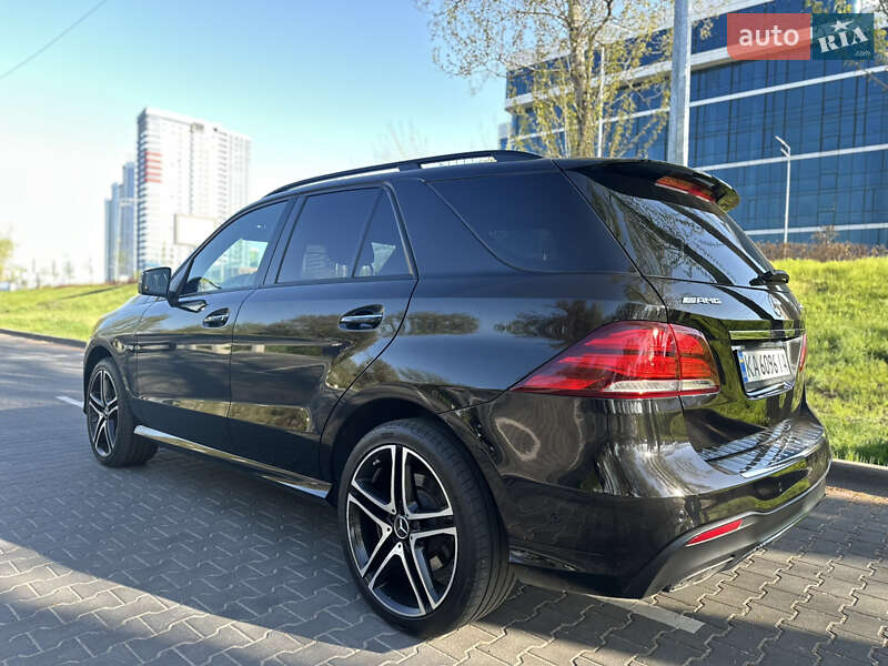 Позашляховик / Кросовер Mercedes-Benz GLE-Class 2016 в Києві