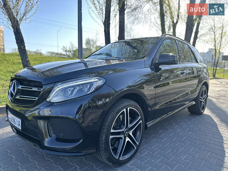 Позашляховик / Кросовер Mercedes-Benz GLE-Class 2016 в Києві