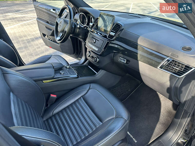 Позашляховик / Кросовер Mercedes-Benz GLE-Class 2016 в Києві
