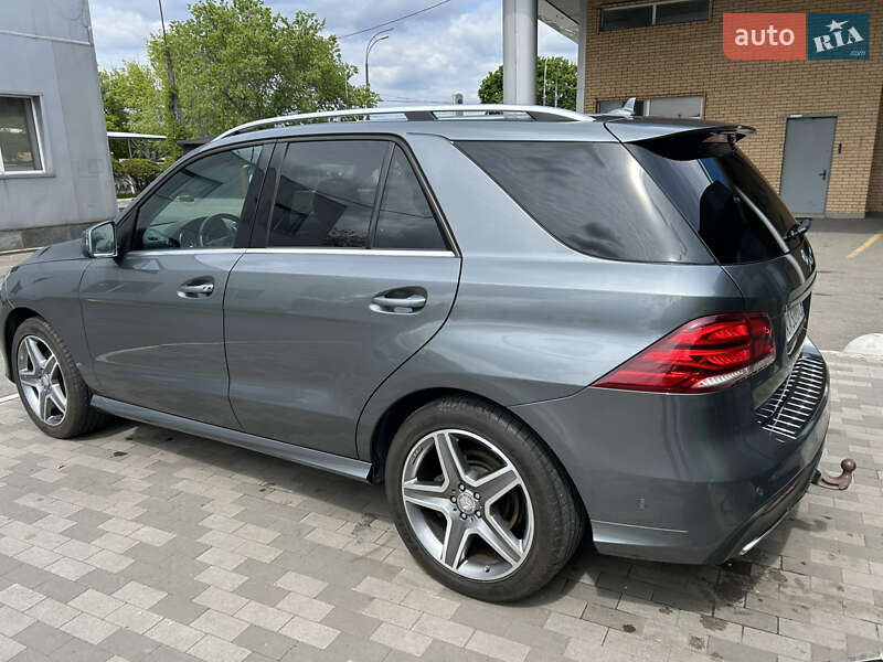 Внедорожник / Кроссовер Mercedes-Benz GLE-Class 2017 в Киеве
