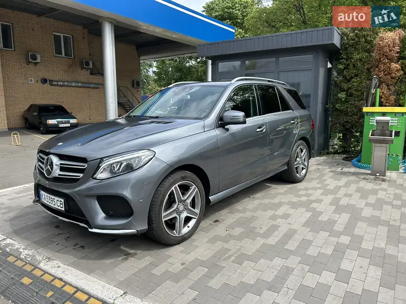 Mercedes-Benz GLE-Class