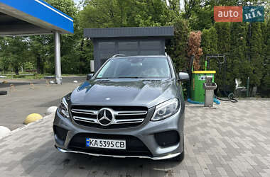 Внедорожник / Кроссовер Mercedes-Benz GLE-Class 2017 в 