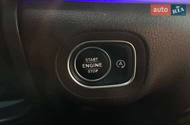 Позашляховик / Кросовер Mercedes-Benz GLE-Class 2019 в 