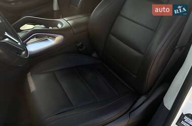 Позашляховик / Кросовер Mercedes-Benz GLE-Class 2019 в 