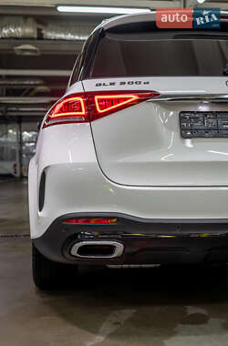 Внедорожник / Кроссовер Mercedes-Benz GLE-Class 2022 в 