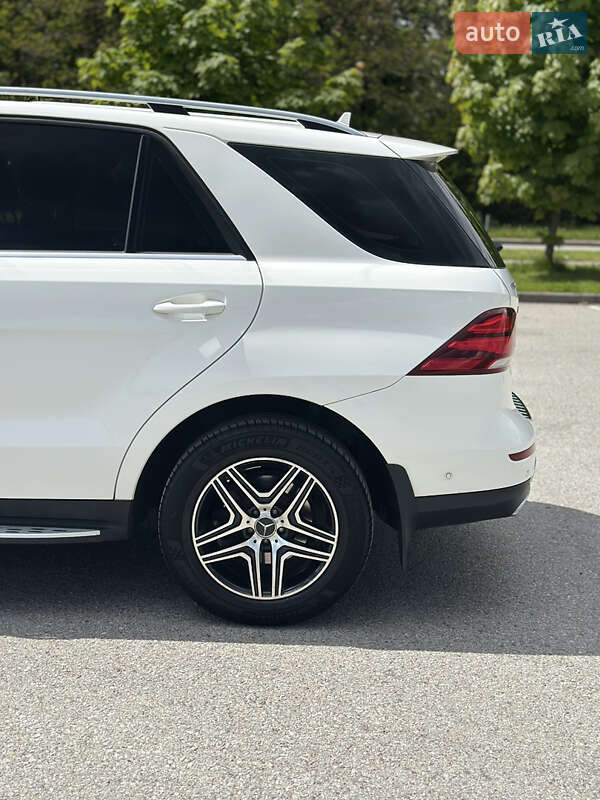 Внедорожник / Кроссовер Mercedes-Benz GLE-Class 2016 в Львове