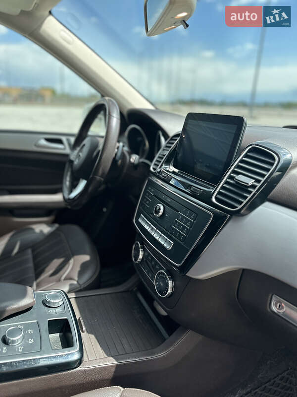 Внедорожник / Кроссовер Mercedes-Benz GLE-Class 2016 в Львове