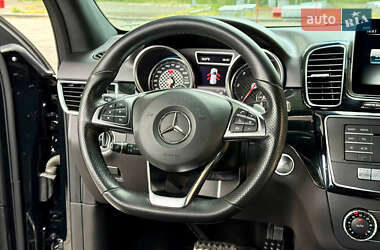 Позашляховик / Кросовер Mercedes-Benz GLE-Class 2017 в 