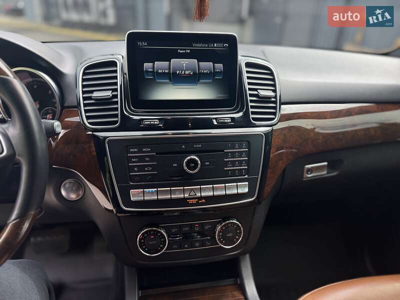 Позашляховик / Кросовер Mercedes-Benz GLE-Class 2015 в Ужгороді