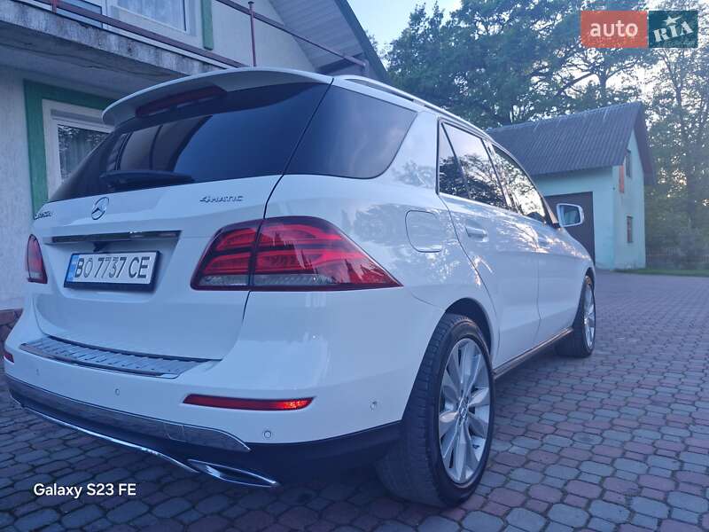 Внедорожник / Кроссовер Mercedes-Benz GLE-Class 2016 в Тернополе