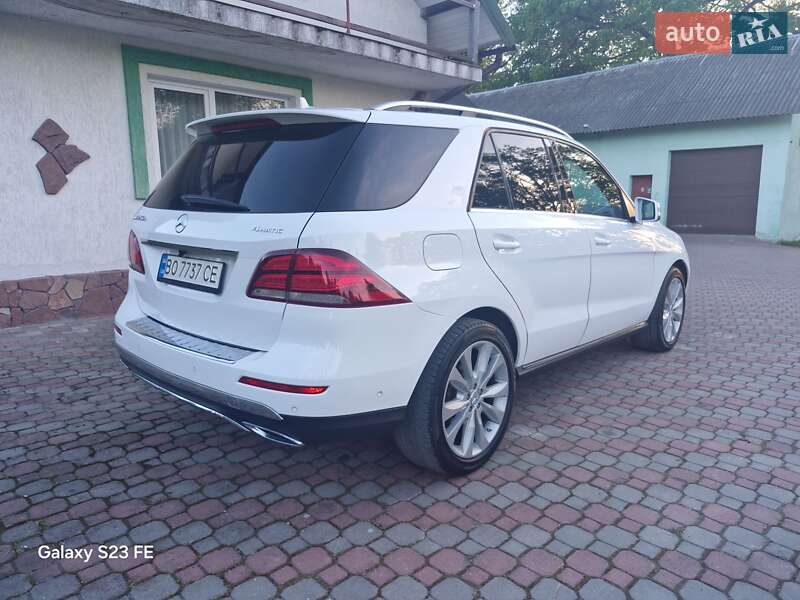 Внедорожник / Кроссовер Mercedes-Benz GLE-Class 2016 в Тернополе