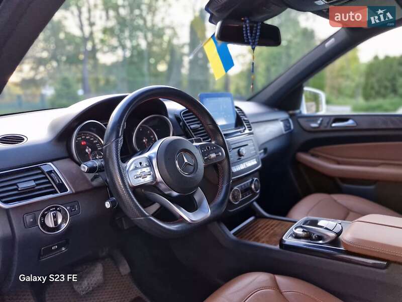 Внедорожник / Кроссовер Mercedes-Benz GLE-Class 2016 в Тернополе