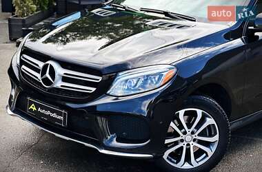Внедорожник / Кроссовер Mercedes-Benz GLE-Class 2016 в 
