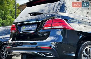 Внедорожник / Кроссовер Mercedes-Benz GLE-Class 2016 в 