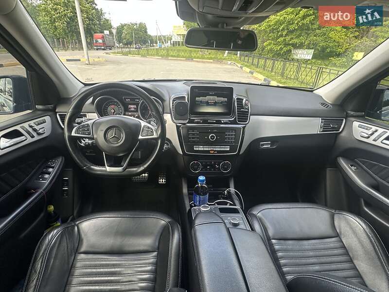 Внедорожник / Кроссовер Mercedes-Benz GLE-Class 2016 в Киеве