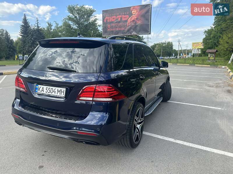 Внедорожник / Кроссовер Mercedes-Benz GLE-Class 2016 в Киеве