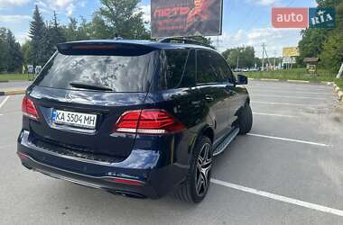 Внедорожник / Кроссовер Mercedes-Benz GLE-Class 2016 в 