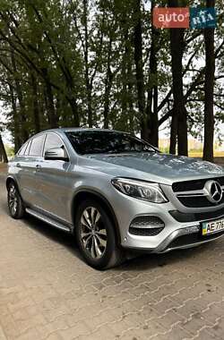 Внедорожник / Кроссовер Mercedes-Benz GLE-Class 2016 в Полтаве