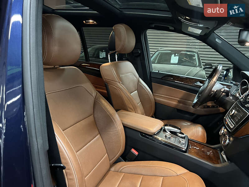 Внедорожник / Кроссовер Mercedes-Benz GLE-Class 2016 в Киеве