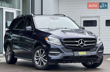 Внедорожник / Кроссовер Mercedes-Benz GLE-Class 2016 в 