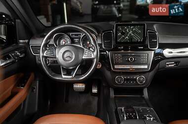 Внедорожник / Кроссовер Mercedes-Benz GLE-Class 2016 в 
