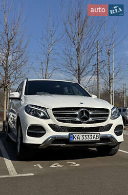 Внедорожник / Кроссовер Mercedes-Benz GLE-Class 2016 в Киеве