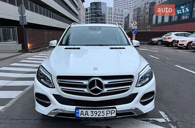 Внедорожник / Кроссовер Mercedes-Benz GLE-Class 2015 в 