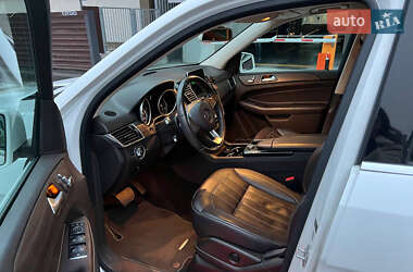 Внедорожник / Кроссовер Mercedes-Benz GLE-Class 2015 в 