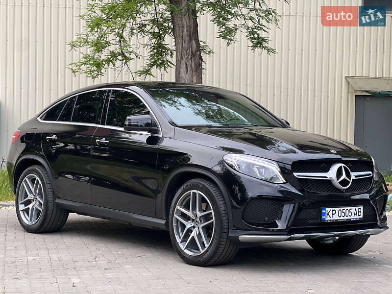 Позашляховик / Кросовер Mercedes-Benz GLE-Class 2018 в 