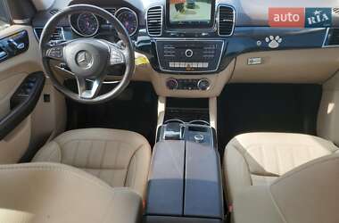 Позашляховик / Кросовер Mercedes-Benz GLE-Class 2017 в 