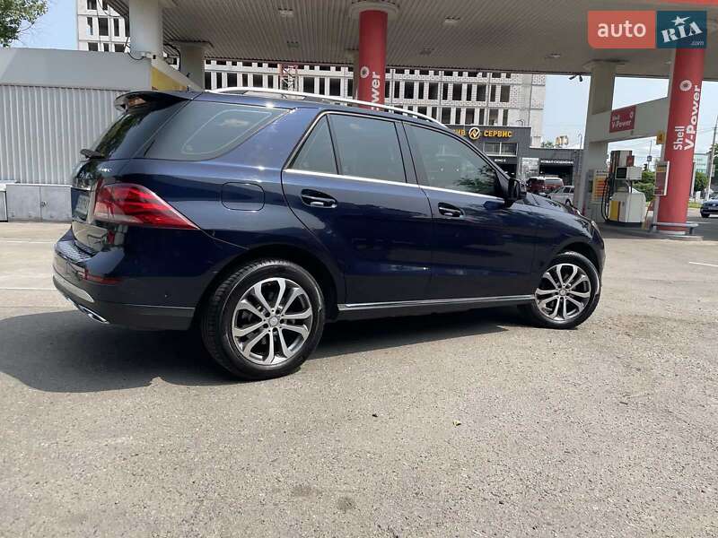 Внедорожник / Кроссовер Mercedes-Benz GLE-Class 2016 в Днепре