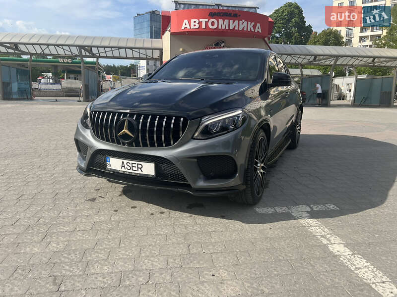 Внедорожник / Кроссовер Mercedes-Benz GLE-Class 2016 в Тернополе
