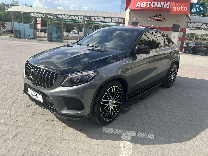 Внедорожник / Кроссовер Mercedes-Benz GLE-Class 2016 в Тернополе