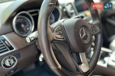Внедорожник / Кроссовер Mercedes-Benz GLE-Class 2016 в 