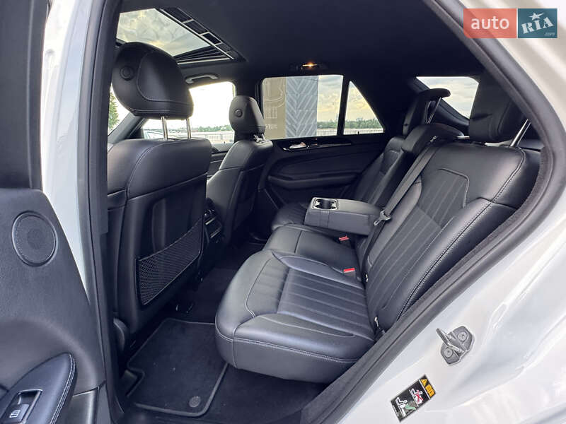 Внедорожник / Кроссовер Mercedes-Benz GLE-Class 2018 в Киеве