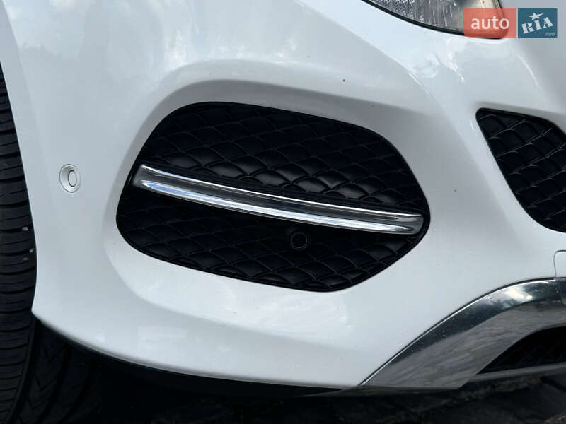 Внедорожник / Кроссовер Mercedes-Benz GLE-Class 2018 в Киеве
