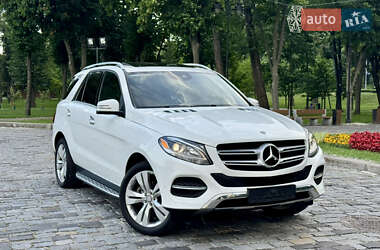 Внедорожник / Кроссовер Mercedes-Benz GLE-Class 2018 в 