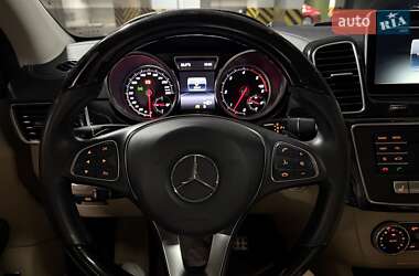 Внедорожник / Кроссовер Mercedes-Benz GLE-Class 2015 в 