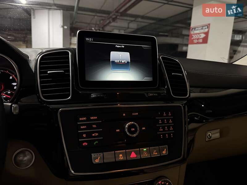 Позашляховик / Кросовер Mercedes-Benz GLE-Class 2015 в Києві