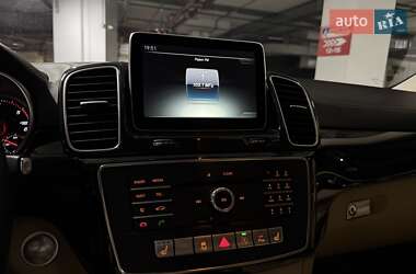 Внедорожник / Кроссовер Mercedes-Benz GLE-Class 2015 в 