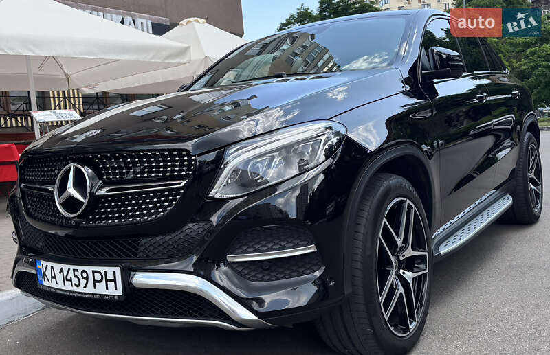 Позашляховик / Кросовер Mercedes-Benz GLE-Class 2015 в Києві