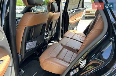Внедорожник / Кроссовер Mercedes-Benz GLE-Class 2015 в 