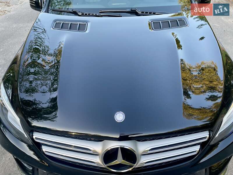 Внедорожник / Кроссовер Mercedes-Benz GLE-Class 2016 в Киеве